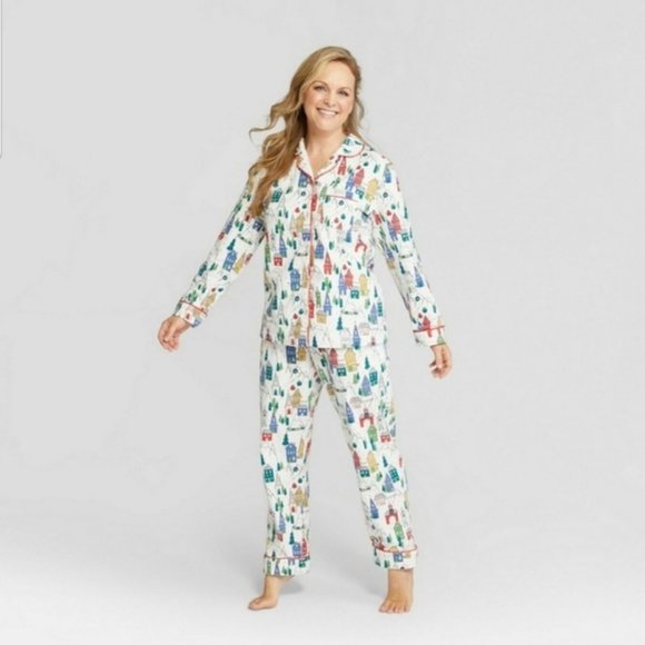 Christmas Village Cotton Flannel Print (2) piece Pajama Set XL - Picture 7 of 7